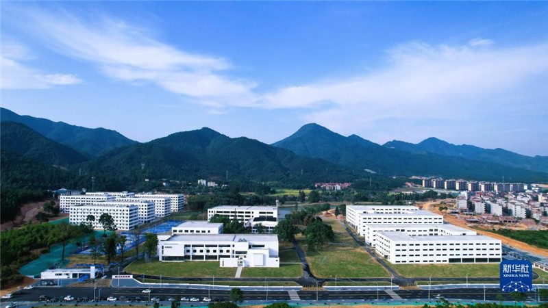 这是江西井冈山先锋数字经济产业园（2022年9月10日摄，无人机照片）。新华社发（李晨 摄）